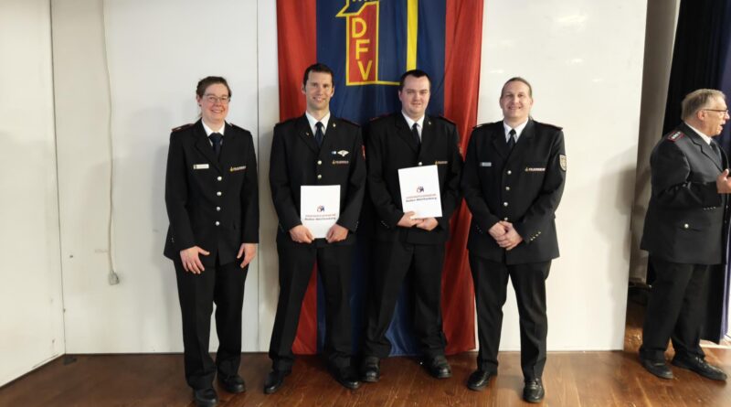 Zu Besuch bei der Jahreshauptversammlung der Feuerwehr Ettlingen